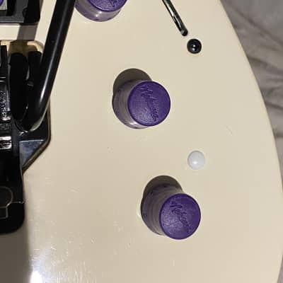 Fender HM Strat 1989 - Pearl White. Relive your GLAM METAL GLORY! image 10