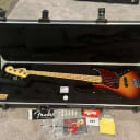 Fender American Standard Jazz Bass with Maple Fretboard 2008 - 2016 - 3-Color Sunburst
