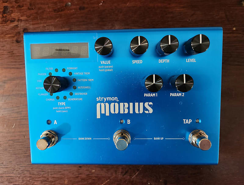 Strymon Mobius