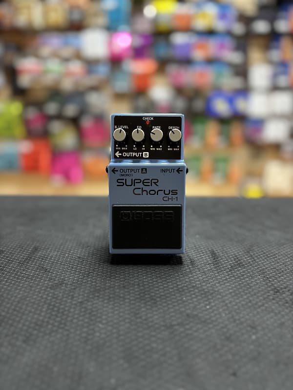 Boss CH-1