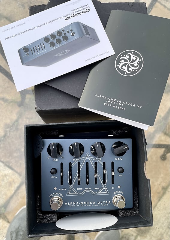 Darkglass Alpha Omega Ultra Dual Bass Preamp/OD Pedal with Reverb