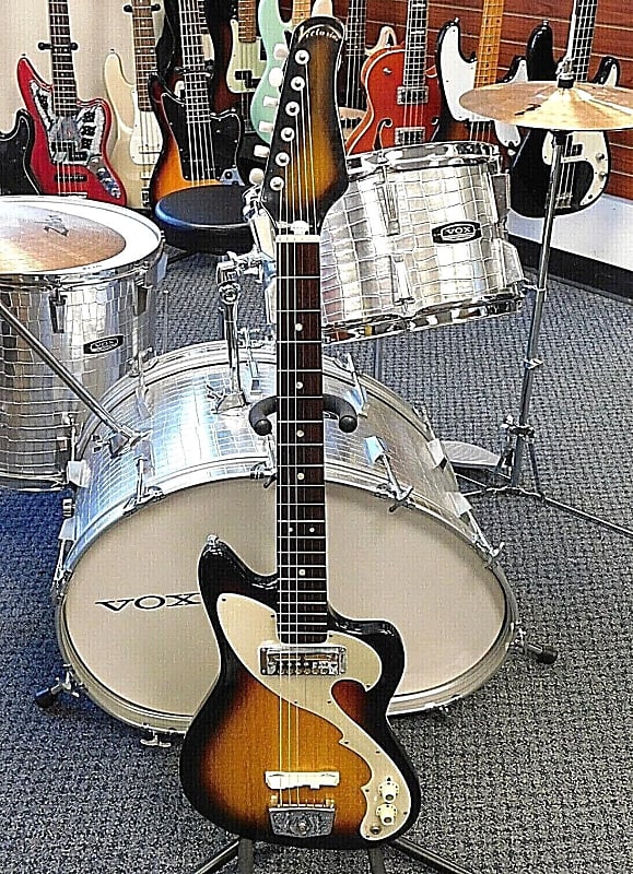 Vintage 1960's Victoria Zenon Electric Guitar! Gold Foil