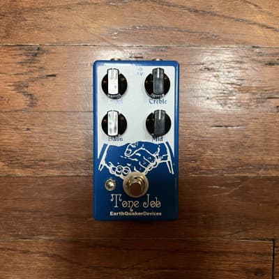 EarthQuaker Devices Tone Job EQ & Booster