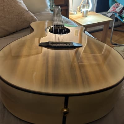 Breedlove Limited Edition Oregon Concert CE Acoustic-electric Guitar - White Sand Myrtlewood (2021) image 5