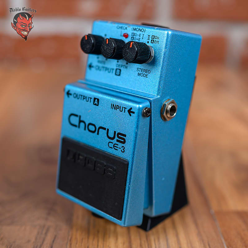 ギター BOSS Chorus CE-3 Boss CE-3 Chorus - YouTube