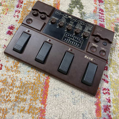 KORG ToneWorks G2 アコースティックギタープロセッサー KORG ToneWorks G2 ACOUSTIC GUITAR PROCESSOR Used with Manual