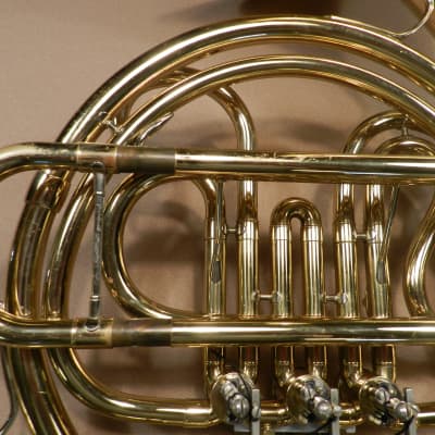King 618 Single French Horn image 4