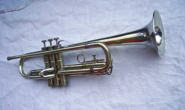 Olds studio trumpet hotsell
