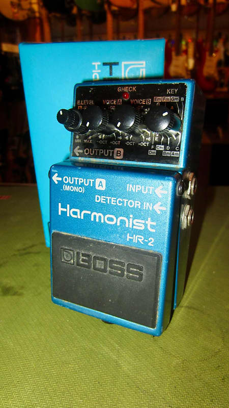 Boss HR-2