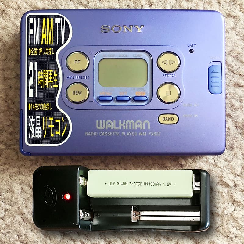 SONY WM-FX822 Walkman Cassette Player, Excellent PURPLE ! Working ! image 1