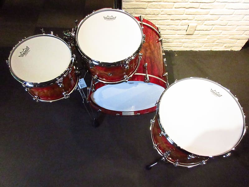 Pearl Reference Pure Scarlet Sparkle Burst Lacquer Drum Set - 22, 10, 12,  16