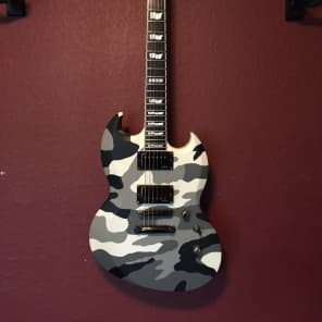 ESP Viper Urban Camo Reverb