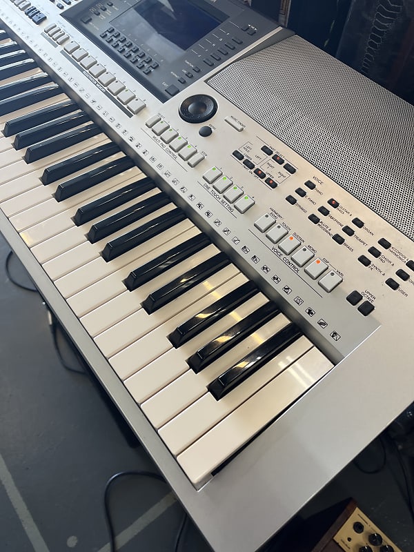 Yamaha PSR-S700 | Reverb