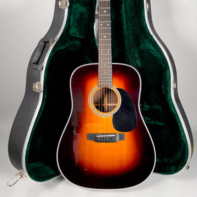 2014 Martin D-28 1935 Sunburst Acoustic Guitar w/OHSC image 1