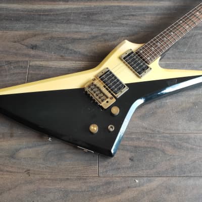 1983 Aria Pro II Japan ZZ-Custom Explorer MIJ Electric 1983 Aria Pro II Japan ZZ-Custom Explorer MIJ Electric