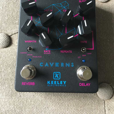 Caverns Delay Reverb v2 - Black Neon - Keeley Electronics