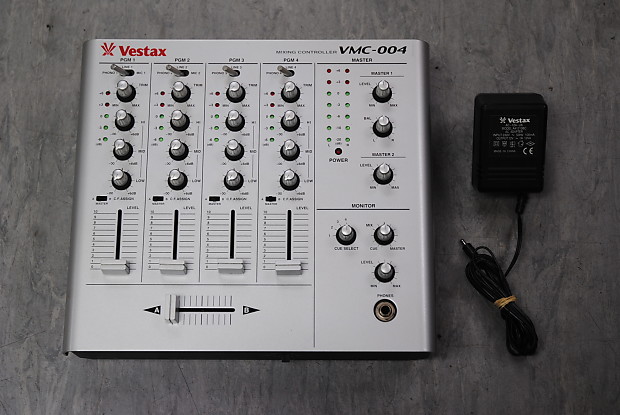 Vestax VMC-004