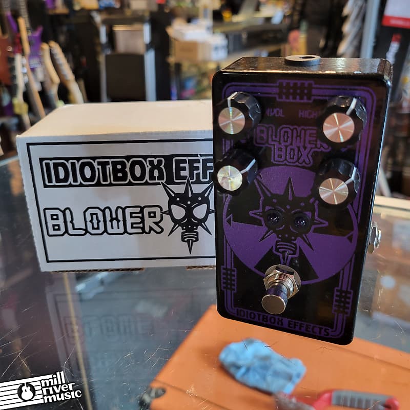 Idiotbox Effects Blower Box Distortion Effects Pedal Used Reverb