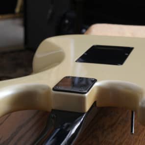 Fender MIJ Stratocaster Contemporary Model HSS W/1Vol, 2Tone 1984-1987 Aged White Black Pick Guard image 13