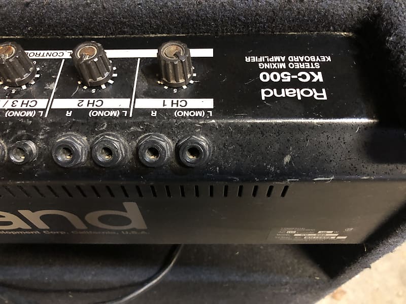 Roland KC-500 4-Channel 150-Watt 1x15