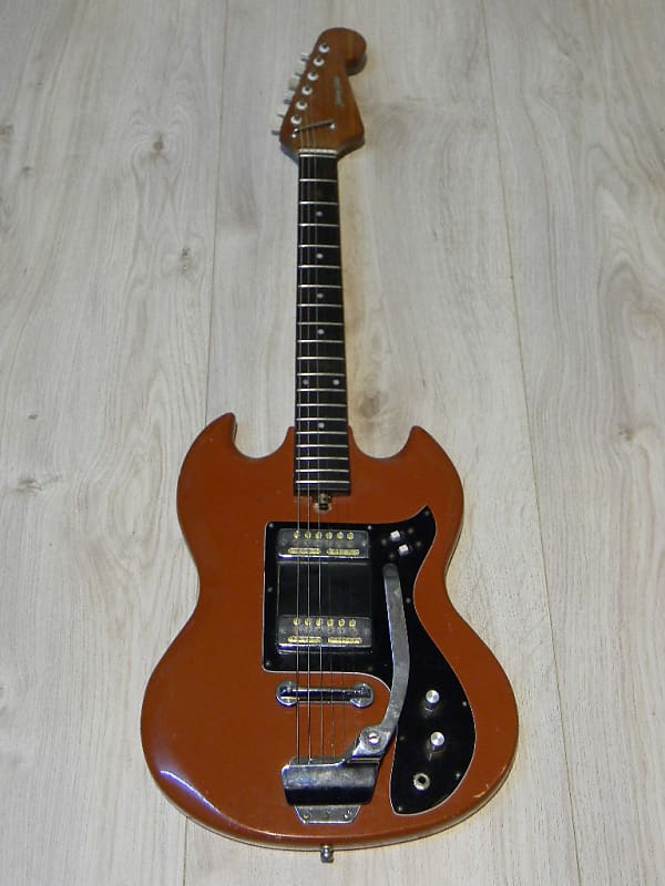 iPad9世代 Johnny guitar The detail that went into Johnny's guitar is nuts. I mean