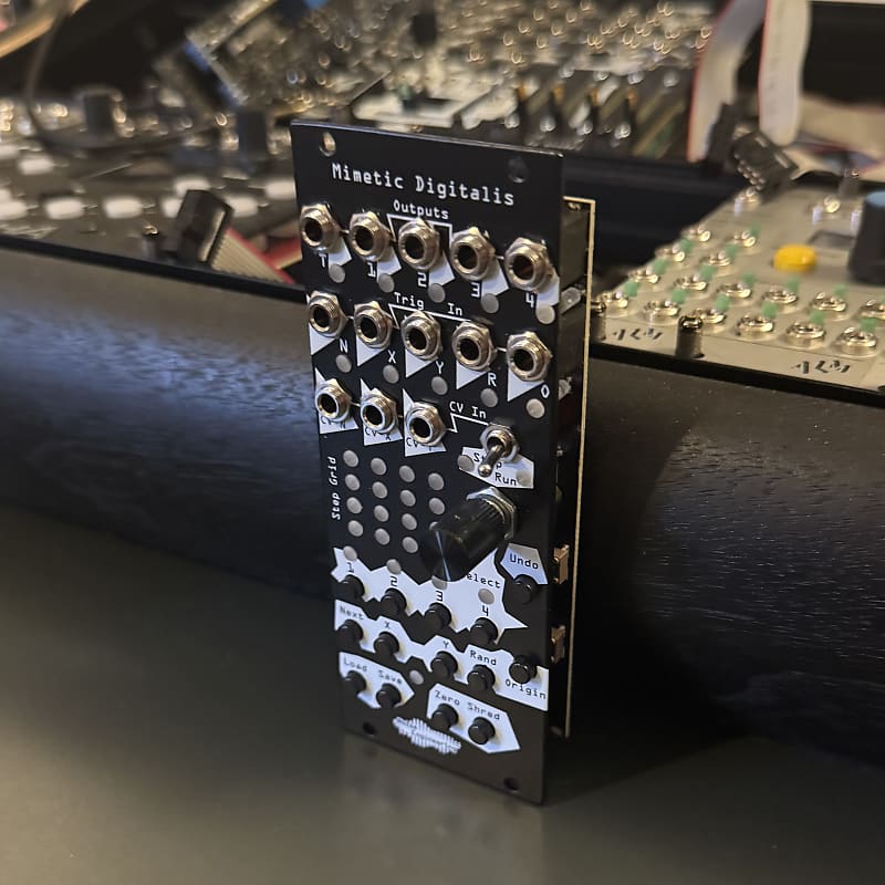 Noise Engineering Mimetic Digitalis