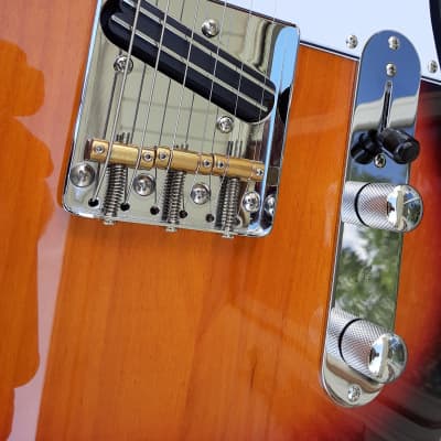 Xaviere  PRO830 Tele Sunburst Alder & Rosewood Humbucker Rails Kwikplug Equipped by Guitars For Vets image 3
