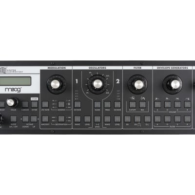 Moog Slim Phatty アナログシンセサイザー Moog Slim Phatty | Sweetwater