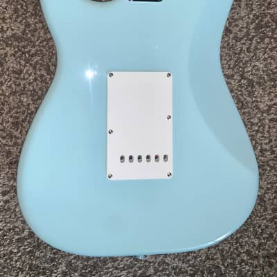 2018 Fender Classic Series '50s Stratocaster   electric guitar  daphne blue image 5