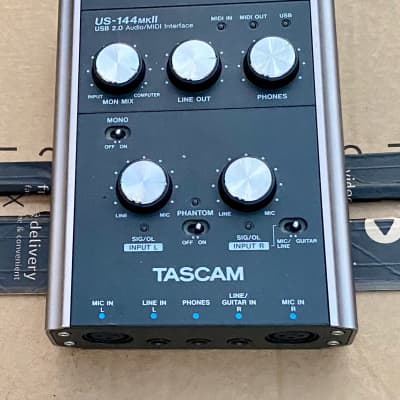 TASCAM M-2600 MkII w/ MU-2624 Meter Unit (Needs New Fuse) | Reverb