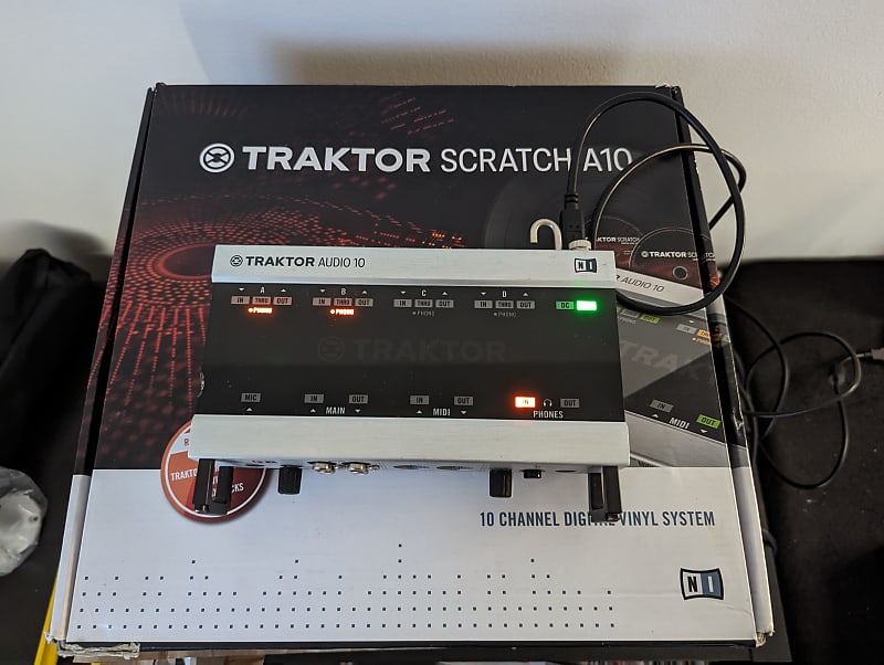 Native Instruments Traktor Scratch A10