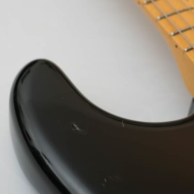 Squier E-series Stratocaster with Maple Fretboard (Made In Japan) 1983 - 1986 - Black image 4