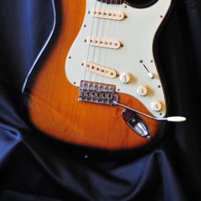 Fender Janpanese Stratocaster 1982 Gloss Tobacco Sunburst image 1