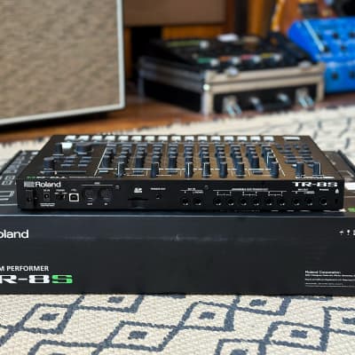 Roland TR-8S Rhythm Performer Drum Machine image 4