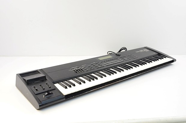 Roland XP-80 76-Key Synthesizer Workstation Keyboard XP80 | Reverb