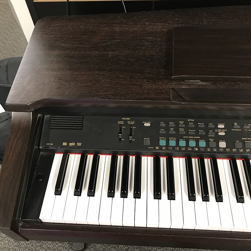 Yamaha Clavinova CVP-69