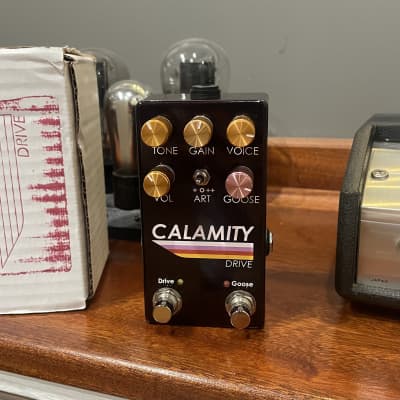 Broughton Audio Calamity「Civil War」ファズ Broughton Audio Calamity Civil War Fuzz | Reverb