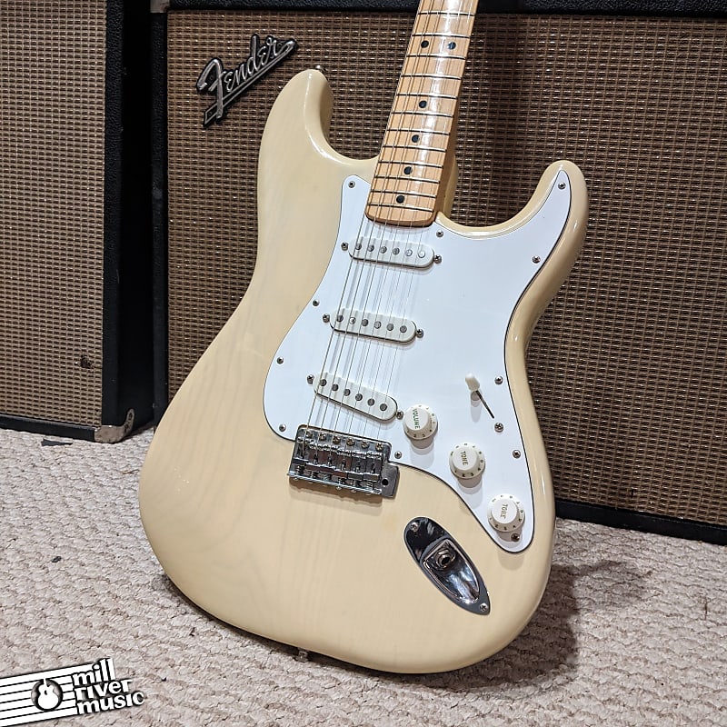 Fender Stratocaster Custom Mary Kay Blonde Maple Neck 1975 w/ G&G Case image 1
