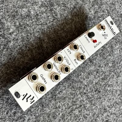ALM/Busy Circuits ALM023 - mmMidi Midi to CV interface