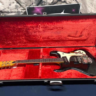 Mosrite Avenger Guitar with Bigsby + Case - Black image 1