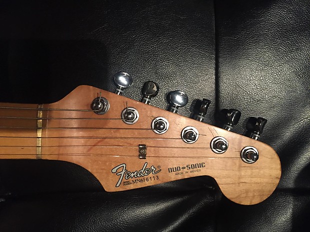 1996 Fender Duo Sonic Guitar (Made in Mexico) | Reverb