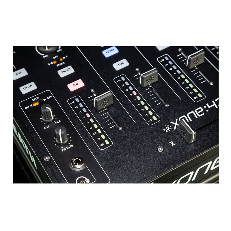 Allen and Heath Xone 43 4+1 Channel Analog DJ Mixer for DJs and Electronic  Music Purists