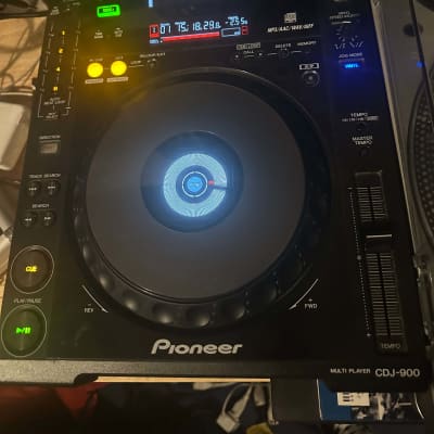 Pioneer CDJ-900 DJ turntable pair with Pioneer DJM-800 mixer | Reverb