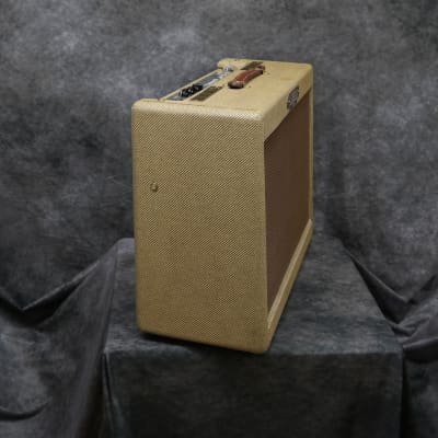2013 Cornell Custom 40 - With Extension Cab & Covers - Tweed image 3
