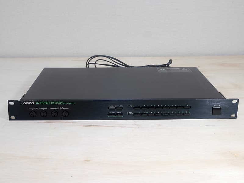 Roland A-880 Programable MIDI Patch Bay | Reverb