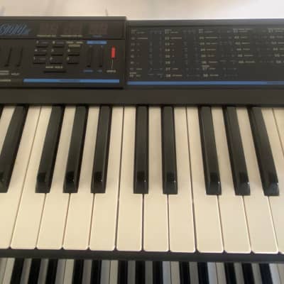 Vintage Korg Poly-800 MKII in EXCELLENT Condition