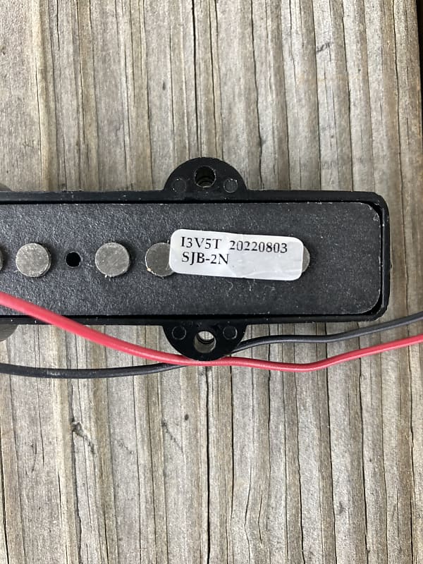 Seymour Duncan SJB-2 Hot 4 String Jazz Bass® Pickups