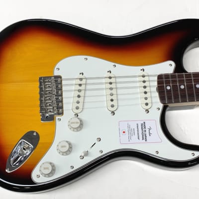 Fender Made in Japan Traditional Late 60s Stratocaster SN:9746 ≒3.30kg 2020 3-Color Sunburst image 1