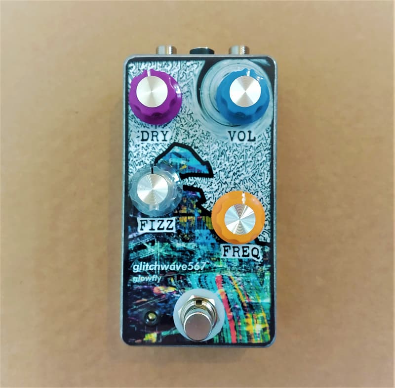 Glowfly Glitchwave 567 - distortion / ring mod / chaos engine image 1