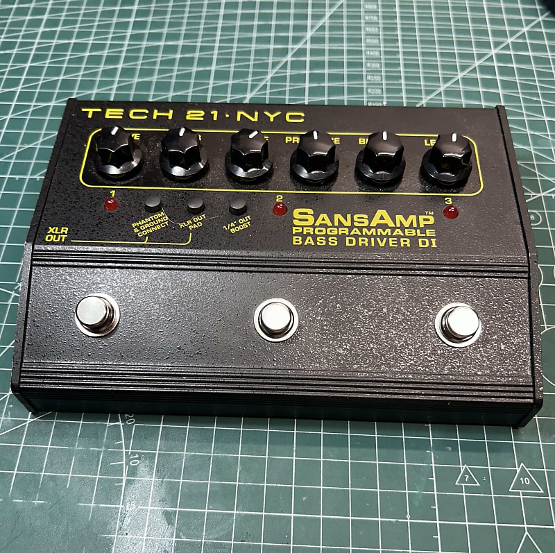 Tech 21 Sansamp Programmable Bass Driver | Reverb Canada